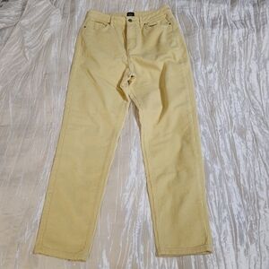 BDG Mom Straight Leg Highrise Yellow Corduroy Size 29
